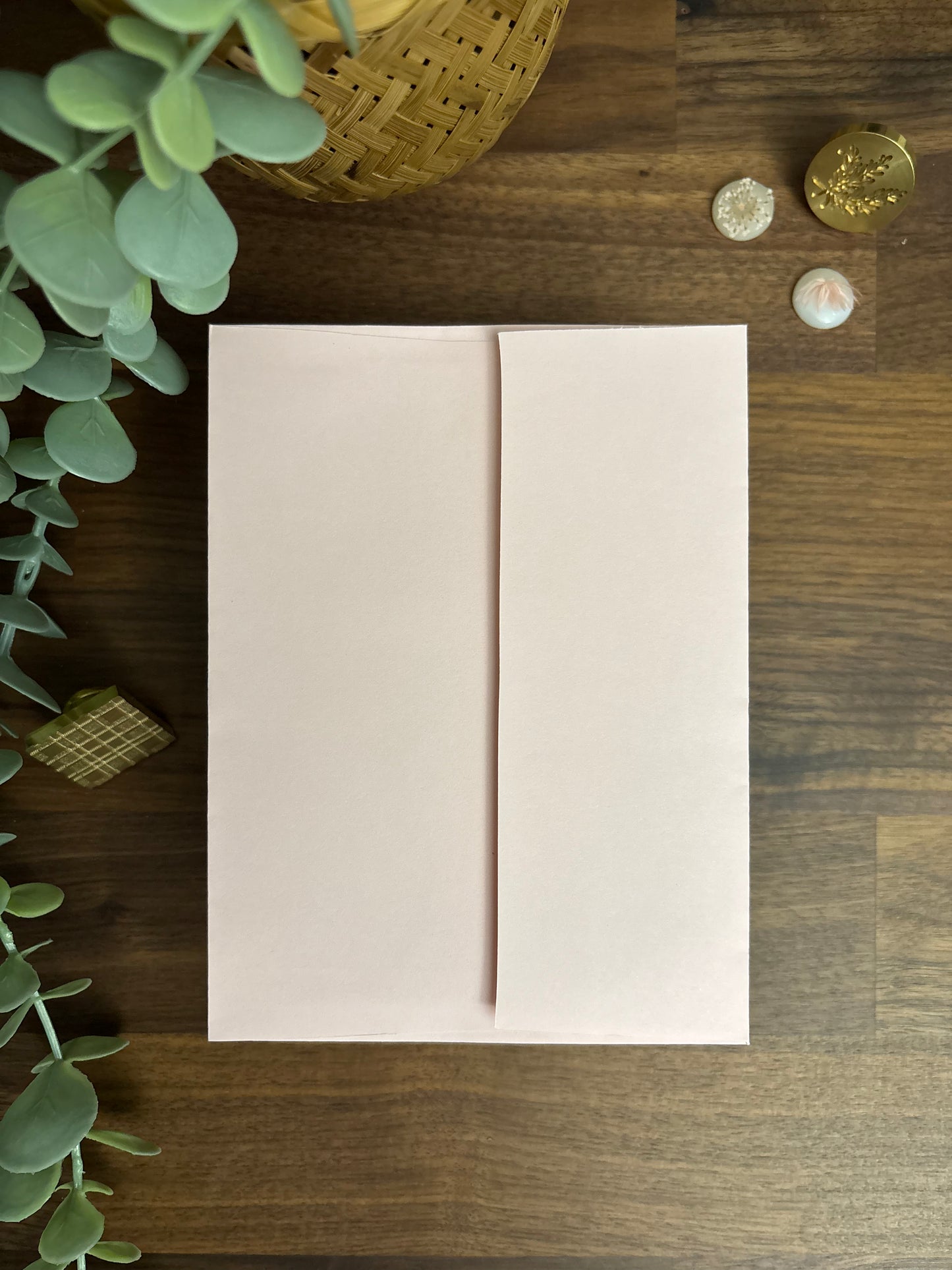 Flower Crate (Mother's Day / Mom Card)